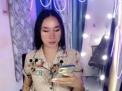 in yourdreamstarxx online show from 12-21-25, 09:11