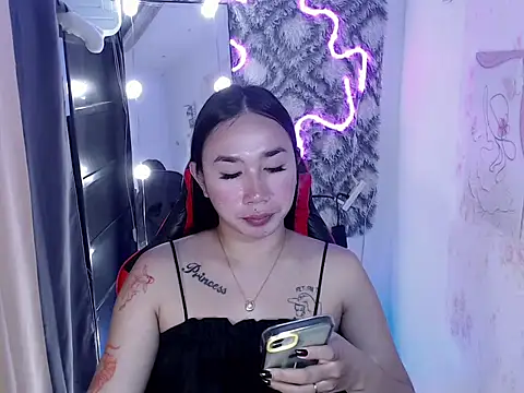 in yourdreamstarxx online show from 01-08-26, 01:24