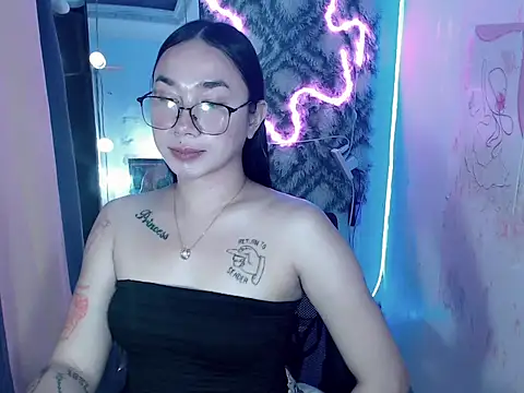 in yourdreamstarxx online show from 01-14-26, 12:55