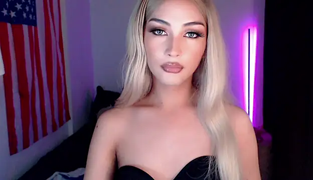 Alicegreenexx online show from 10-08-25, 04:04