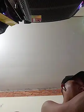 Snapshot of ducpham6565 chatting on 11-19-25, 12:38 ducpham6565 online show from 11-19-25, 12:38