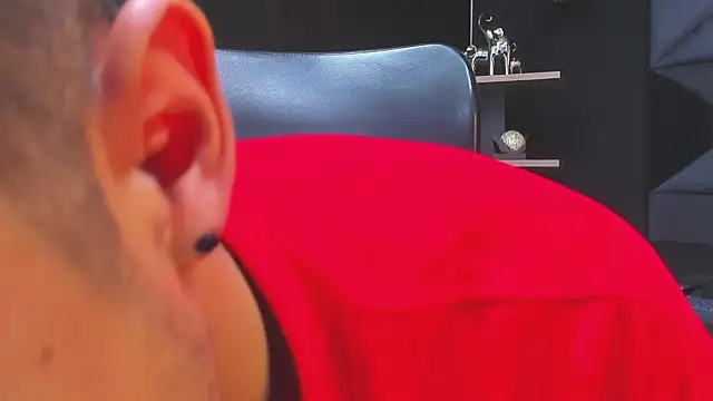 jaze bradley online show from 12-19-25, 11:39