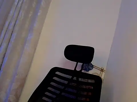 Annaloula online show from 01-15-26, 02:10