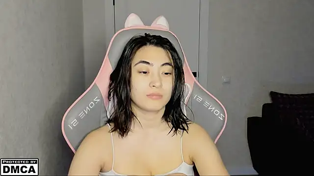 MeilideQian1 online show from 09-12-25, 01:55