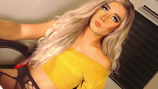 SissifyMeNow online show from 10-09-25, 05:11