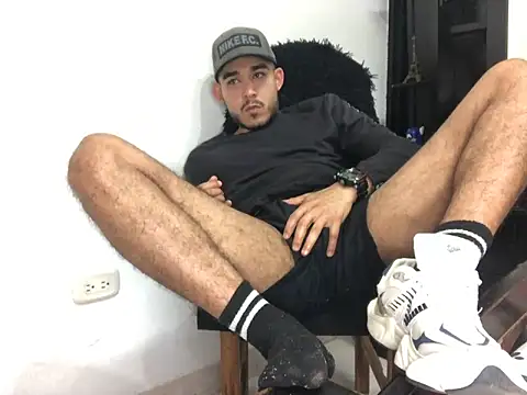 Snapshot of Rodneycot chatting on 10-10-25, 12:31 Rodneycot online show from 10-10-25, 12:31