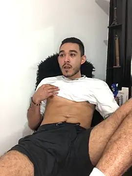 Snapshot of Rodneycot chatting on 11-20-25, 12:55 Rodneycot online show from 11-20-25, 12:55