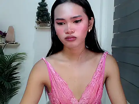 imperfect zandra online show from 11-06-25, 04:46