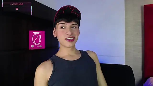 Ezra Storm online show from 10-18-25, 04:48