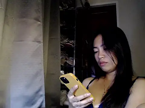 candycrushyyy online show from 11-21-25, 07:45