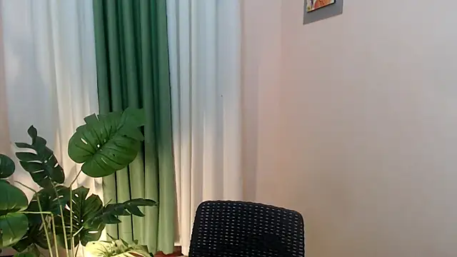 annathompsonxx online show from 09-30-25, 12:37