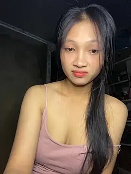 vyvy777 online show from 09-28-25, 04:34