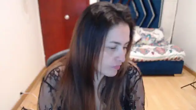 dayanhank online show from 10-18-25, 03:09