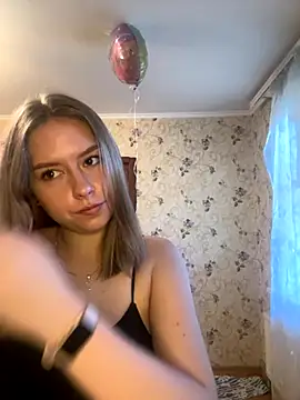 Snapshot of Tomyris_yuki chatting on 11-02-25, 12:18 Tomyris yuki online show from 11-02-25, 12:18