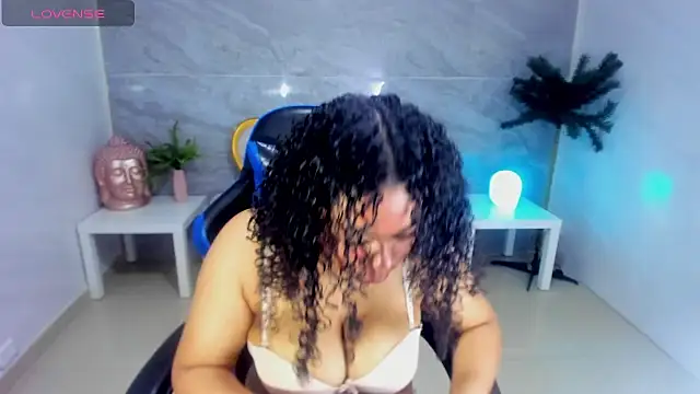 risada temptation s online show from 10-04-25, 08:18