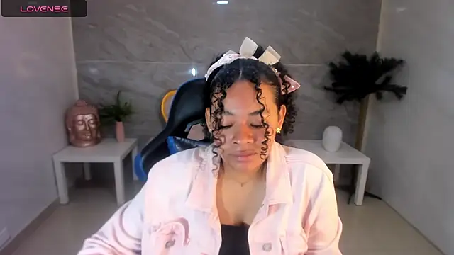 risada temptation s online show from 10-10-25, 07:46