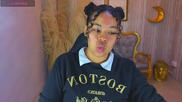 risada temptation s online show from 10-25-25, 03:14