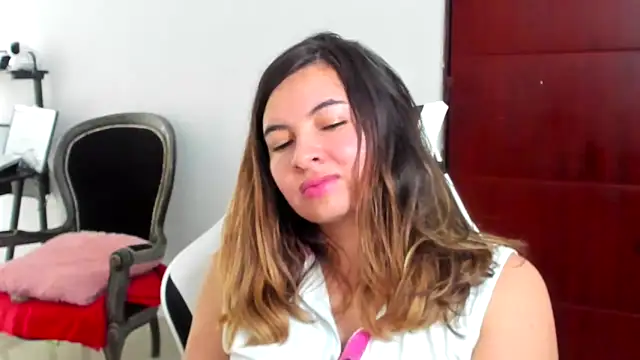 ADHARAMILLER  1111 online show from 04-16-26, 09:39