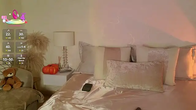 emily mars1 online show from 10-28-25, 09:06