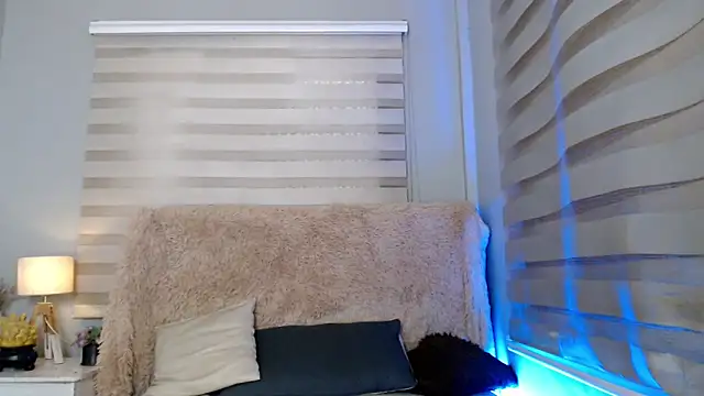 Snapshot of lovelychanel69xx chatting on 10-10-25, 11:04 lovelychanel69xx online show from 10-10-25, 11:04