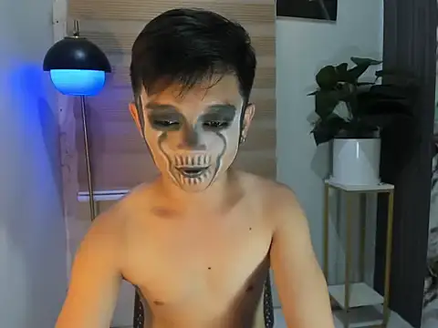 Snapshot of sexysam14 chatting on 11-01-25, 04:58 sexysam14 online show from 11-01-25, 04:58