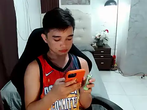 Snapshot of sexysam14 chatting on 11-02-25, 10:50 sexysam14 online show from 11-02-25, 10:50