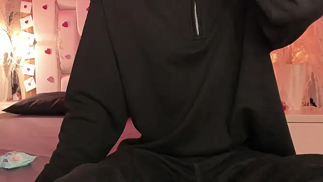 Daphne And Roger online show from 02-23-26, 11:07