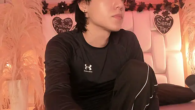 Daphne And Roger online show from 04-09-26, 11:04