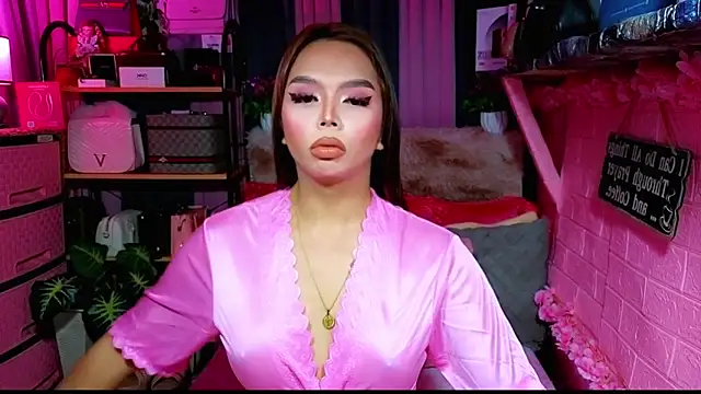 MoniqueCeleste online show from 10-28-25, 12:03