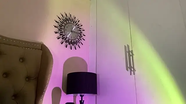 solana imani online show from 11-24-25, 09:58