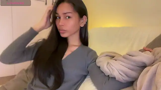 Snapshot of _sexyanne69_ chatting on 10-29-25, 06:42 sexyanne69 online show from 10-29-25, 06:42