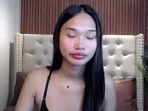 Snapshot of universal_slutt chatting on 01-14-26, 04:34 universal slutt online show from 01-14-26, 04:34