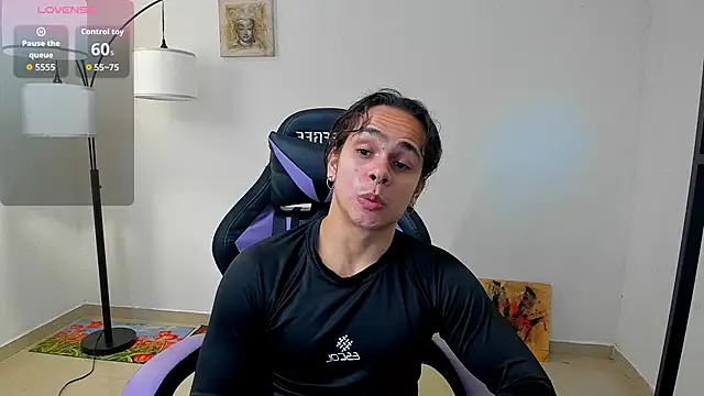 Maximiliano scoott   online show from 10-29-25, 09:16