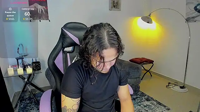 Maximiliano scoott   online show from 11-22-25, 08:08