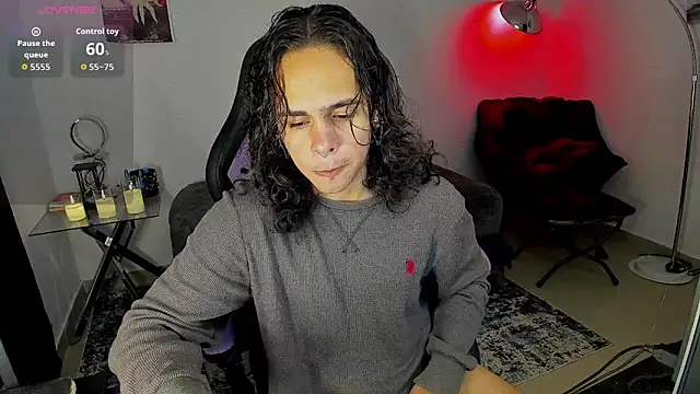 Maximiliano scoott   online show from 11-28-25, 06:54