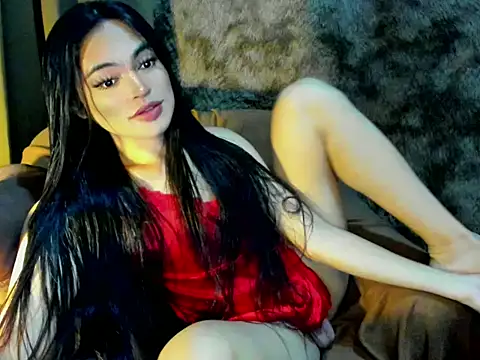 Snapshot of Sweetpeaxx chatting on 12-02-25, 12:05 Sweetpeaxx online show from 12-02-25, 12:05