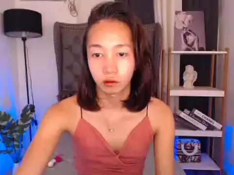 Sweet kittyxx online show from 10-18-25, 02:14