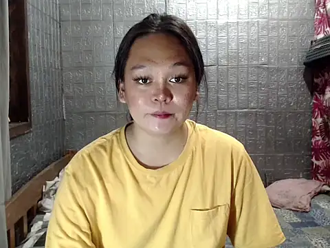 Snapshot of BunnyChain_ chatting on 09-21-25, 12:01 BunnyChain  online show from 09-21-25, 12:01