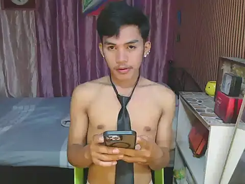 urhot chany online show from 12-04-25, 04:59