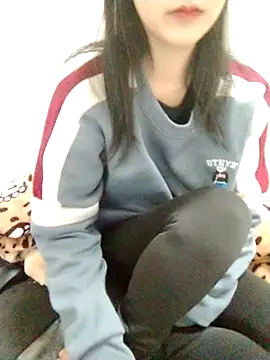 Kembong01 online show from 12-18-25, 05:52