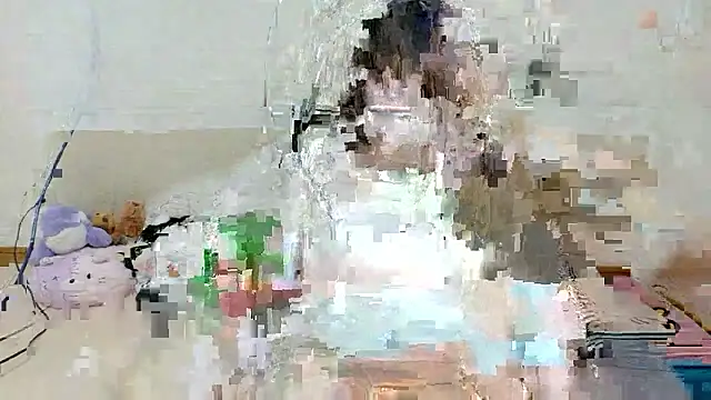 Snapshot of karen-chan chatting on 11-12-25, 12:49 karen-chan online show from 11-12-25, 12:49