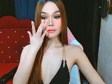 Snapshot of martafoxx chatting on 10-15-25, 06:19 martafoxx online show from 10-15-25, 06:19