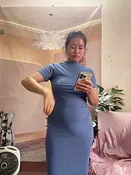 Bollozzy 89 online show from 12-18-25, 04:40