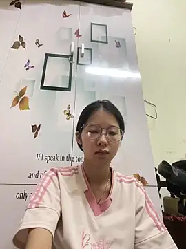 meomeo2k6 online show from 10-30-25, 01:56