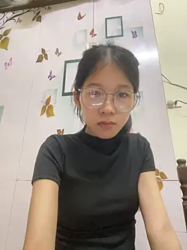 meomeo2k6 online show from 11-10-25, 07:40