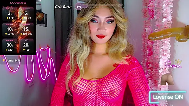 Snapshot of SavanaSexy chatting on 04-06-26, 04:46 SavanaSexy online show from 04-06-26, 04:46