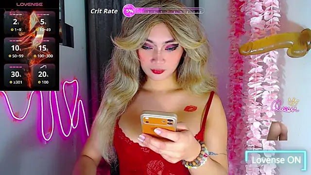 Snapshot of SavanaSexy chatting on 04-07-26, 11:54 SavanaSexy online show from 04-07-26, 11:54