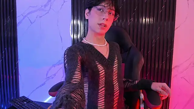 luixdust  online show from 10-26-25, 10:32