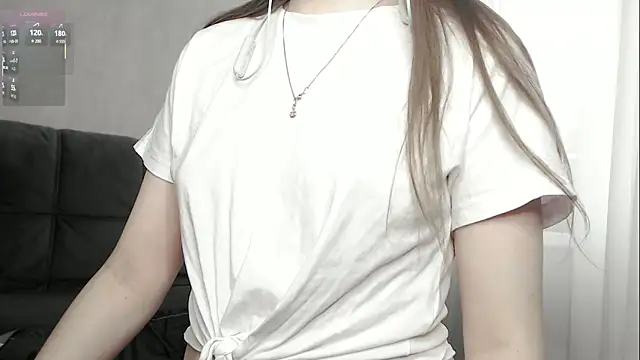 cute elfy  online show from 10-23-25, 11:31