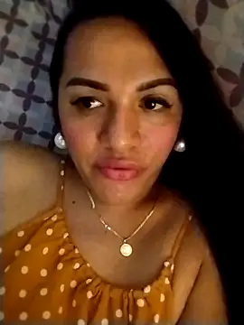 enoria1992 online show from 10-10-25, 03:27